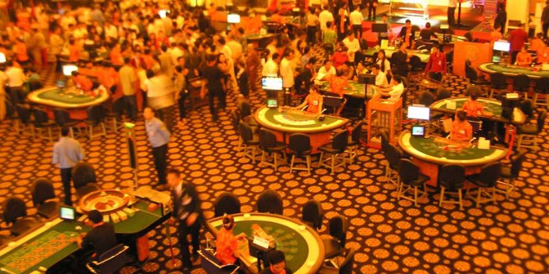 Nguồn Gốc Và Lịch Sử Của Giày Casino